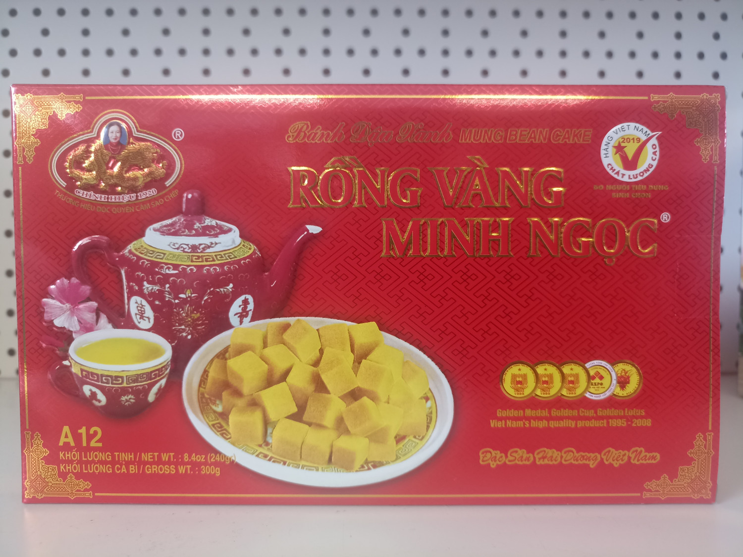 Bánh đậu xanh Rồng Vàng Ming Ngọc